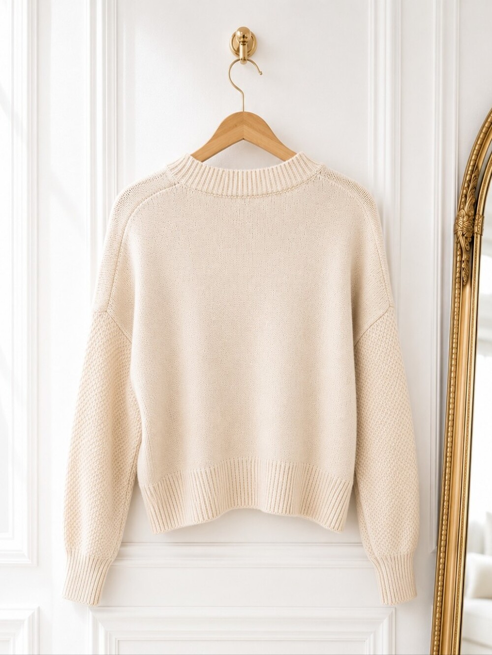 Jessica Simpson Floral Embellished Knit Sweater Size M | Cream 3D Flower - Picture 6 of 8